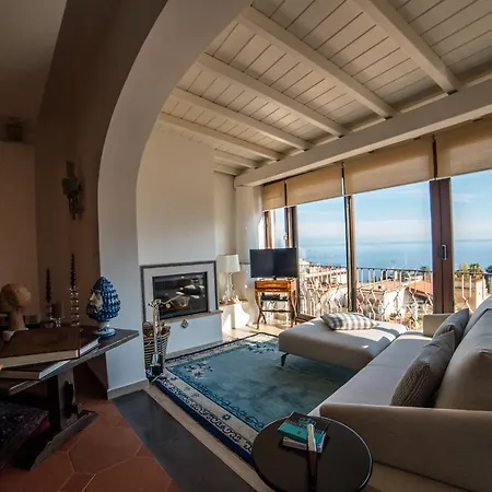 Bed & Breakfast Maison D'Art Casa Arico Taormina Taormina